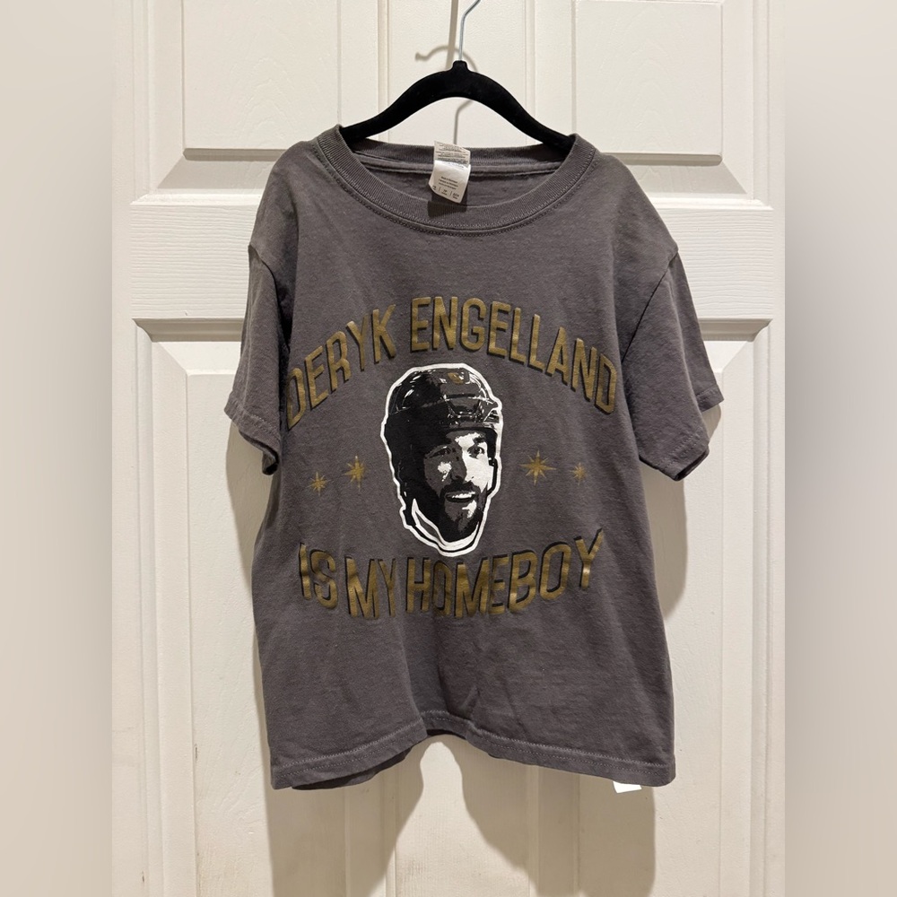 Golden Knights t-shirt size XS